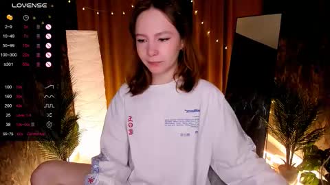 Lana online show from October 2025 02:23:02 AM