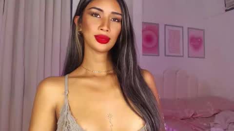 Snapshot of lanadel_hilton chatting on September 2025 08:52:02 PM Lana online show from September 2025 08:52:02 PM