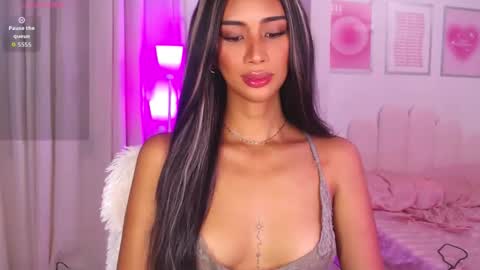 Snapshot of lanadel_hilton chatting on September 2025 01:51:02 AM Lana online show from September 2025 01:51:02 AM