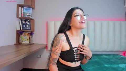 Lana online show from February 2026 12:15:01 PM