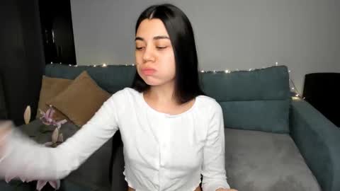 Lana online show from January 2026 10:47:01 PM