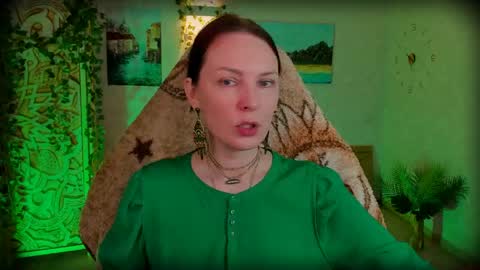 Lana Radiance online show from May 2026 10:34:01 AM