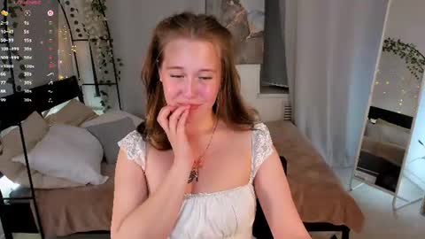 Lana online show from June 2026 09:29:01 PM