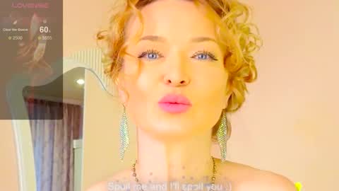 lanavibes online show from March 2026 12:12:02 PM