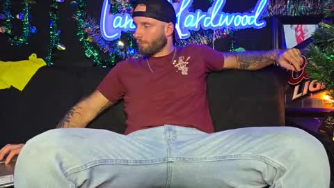 LANCE online show from November 2025 01:17:01 AM