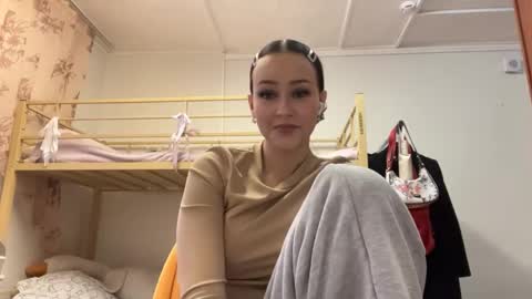 Vanilopa online show from April 2026 01:06:02 PM