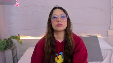 Lanna online show from April 2026 11:37:01 AM