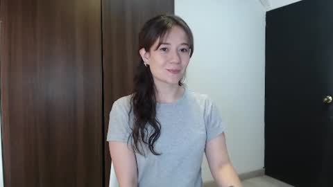 Snapshot of lanna_mills chatting on June 2026 01:37:01 PM Lanna online show from June 2026 01:37:01 PM