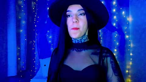 LANNIE   online show from January 2026 01:55:02 AM