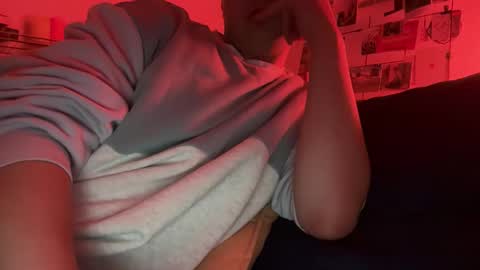 lanyfeboimer34 online show from April 2026 10:33:02 PM