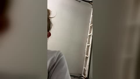 laquail online show from April 2026 11:19:02 AM