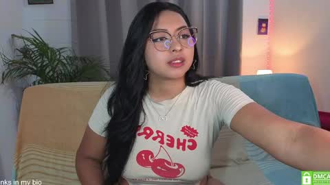 Snapshot of lara1__ chatting on April 2026 11:42:01 PM Lara online show from April 2026 11:42:01 PM