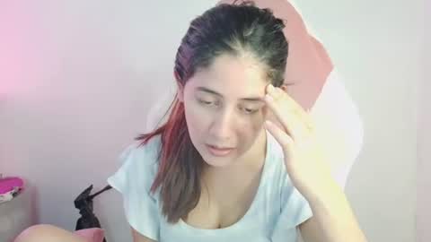 Snapshot of lara_aisha chatting on June 2026 07:01:01 PM LARA online show from June 2026 07:01:01 PM