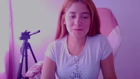 Snapshot of lara_aisha chatting on July 2026 07:44:01 PM LARA online show from July 2026 07:44:01 PM