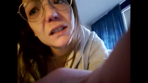 Little online show from February 2025 10:39:02 AM