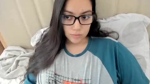 Snapshot of laracamille chatting on March 2026 02:46:02 PM lara online show from March 2026 02:46:02 PM