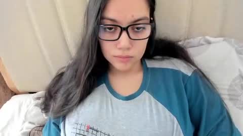 Snapshot of laracamille chatting on March 2026 02:54:02 PM lara online show from March 2026 02:54:02 PM