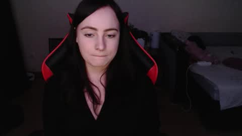 Laralianna online show from February 2026 07:01:02 PM