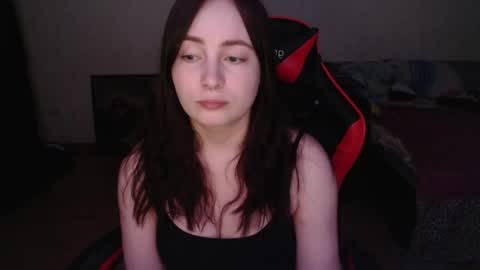 Laralianna online show from April 2026 07:55:01 PM