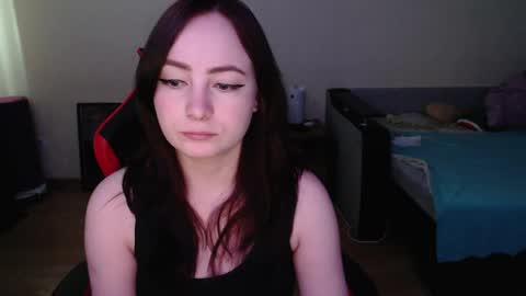 Snapshot of laralianna chatting on April 2026 05:56:01 AM Laralianna online show from April 2026 05:56:01 AM