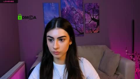 Snapshot of laratiz chatting on November 2025 10:25:02 AM laratiz online show from November 2025 10:25:02 AM