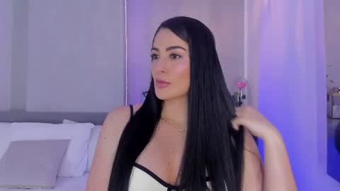 Laura online show from June 2026 09:50:02 PM