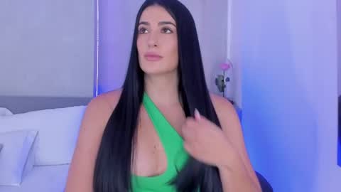 Laura online show from July 2026 08:22:02 PM