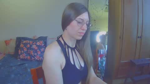 Snapshot of larawintersxxx chatting on March 2025 04:00:02 PM larawintersxxx online show from March 2025 04:00:02 PM