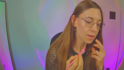 Snapshot of larawintersxxx chatting on November 2025 08:40:02 PM larawintersxxx online show from November 2025 08:40:02 PM