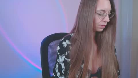 Snapshot of larawintersxxx chatting on January 2026 09:16:01 PM larawintersxxx online show from January 2026 09:16:01 PM