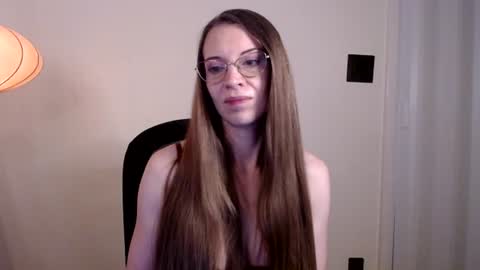 Snapshot of larawintersxxx chatting on July 2026 08:36:01 PM larawintersxxx online show from July 2026 08:36:01 PM