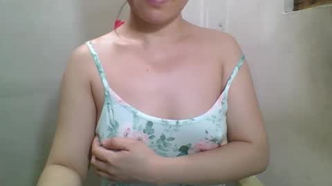Snapshot of laricemsbest chatting on February 2026 04:35:01 PM Larice online show from February 2026 04:35:01 PM