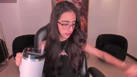 Larisa Smirnov online show from February 2026 04:02:02 AM