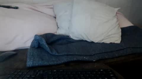 Lariss online show from January 2026 09:27:01 PM