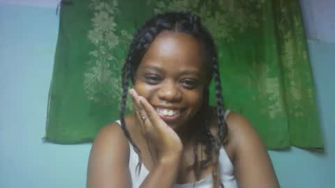 Snapshot of larissa645771 chatting on February 2026 05:17:01 PM larissa645771 online show from February 2026 05:17:01 PM