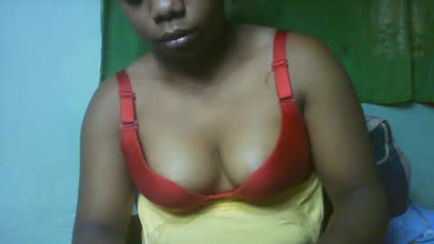 Snapshot of larissa645771 chatting on February 2026 06:07:01 AM larissa645771 online show from February 2026 06:07:01 AM