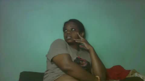 Snapshot of larissa645771 chatting on February 2026 08:09:01 AM larissa645771 online show from February 2026 08:09:01 AM
