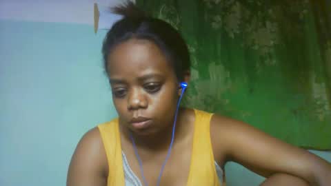 Snapshot of larissa645771 chatting on February 2026 03:23:01 PM larissa645771 online show from February 2026 03:23:01 PM