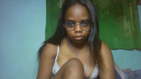 Snapshot of larissa645771 chatting on March 2026 04:03:01 AM larissa645771 online show from March 2026 04:03:01 AM