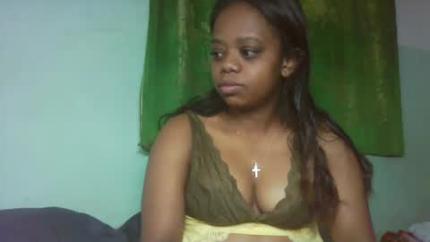 Snapshot of larissa645771 chatting on March 2026 07:25:02 AM larissa645771 online show from March 2026 07:25:02 AM