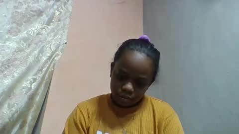 Snapshot of larissa645771 chatting on June 2026 06:48:01 AM larissa645771 online show from June 2026 06:48:01 AM