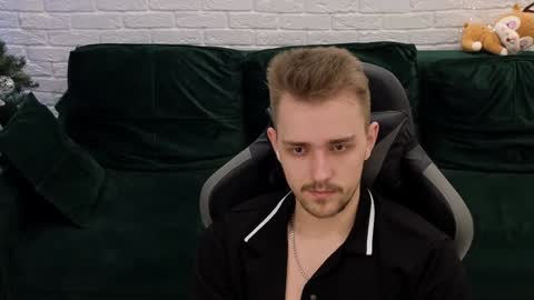 Lars online show from December 2024 01:25:02 AM