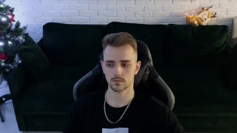 Lars online show from December 2024 01:37:02 AM