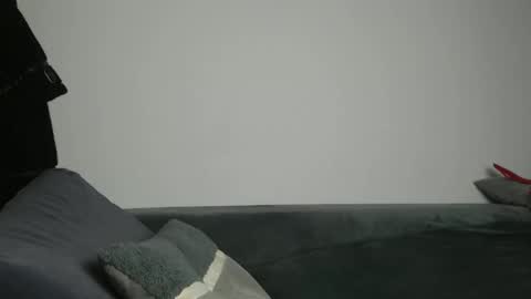 raisa online show from December 2025 03:26:02 AM