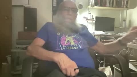 chris online show from January 2026 04:03:01 AM