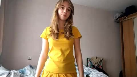 Snapshot of lateshastarnaud chatting on May 2026 08:09:02 AM Linet online show from May 2026 08:09:02 AM