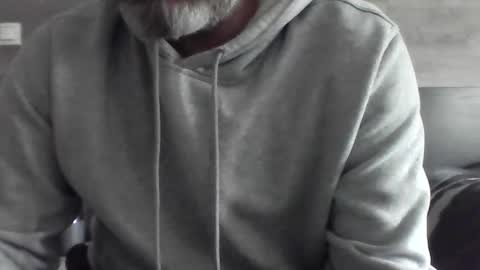 Snapshot of latetedanslesetoiles chatting on February 2026 10:57:01 AM latetedanslesetoiles online show from February 2026 10:57:01 AM