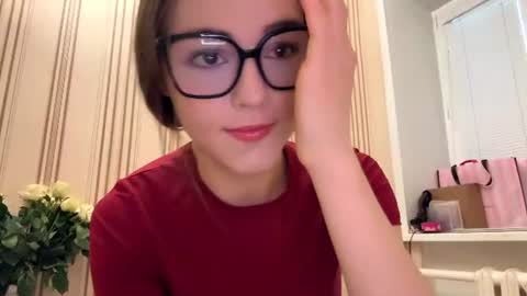 Snapshot of latiapetosa chatting on June 2026 05:35:02 PM Mia online show from June 2026 05:35:02 PM