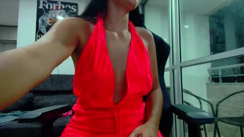 Snapshot of latin_couple77 chatting on June 2026 02:13:02 AM Sara y Andy online show from June 2026 02:13:02 AM