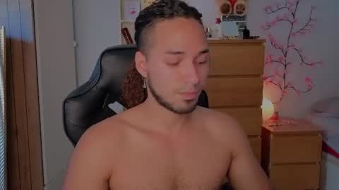 Snapshot of latin_luxury_i chatting on June 2026 10:31:02 AM Free OF online show from June 2026 10:31:02 AM